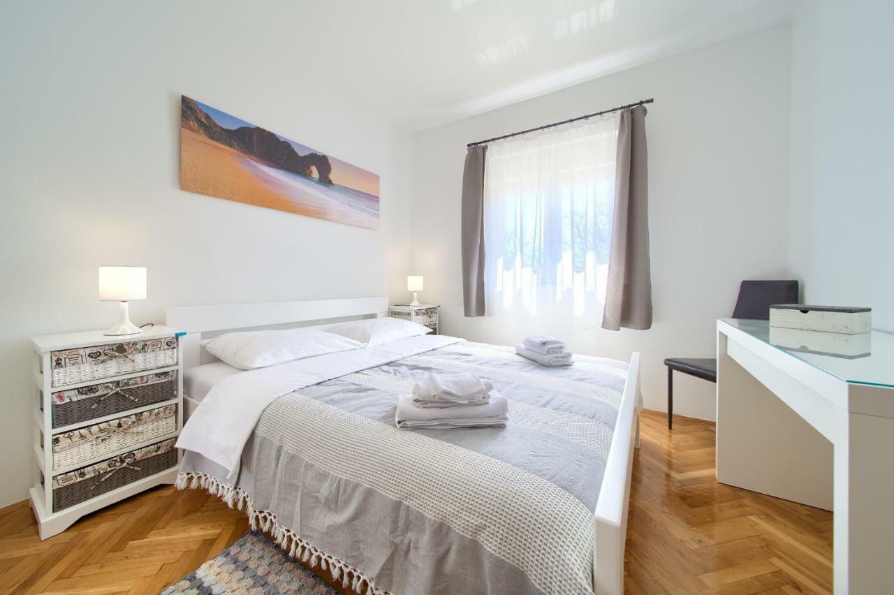 Apartmani Zeljka Salatić Exterior foto